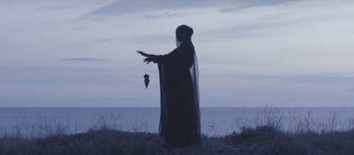 solitary-forest-witch: From Kerli’s latest video Diamond Hard.