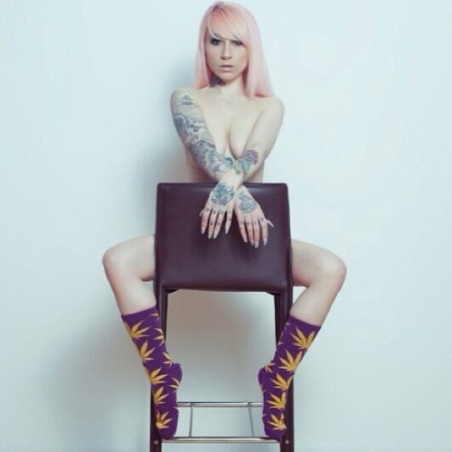 sexytattooedgirls:  @ta2christin