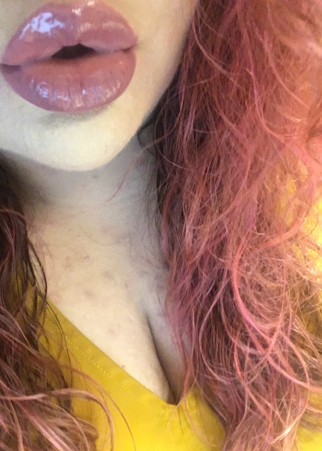 pink-doll-lips:At least getting stood up for support gave me time pick out pics. 