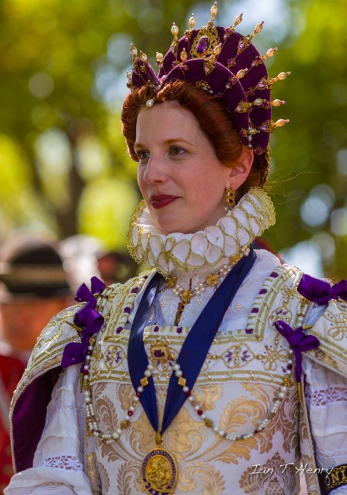 Queen Elizabeth I’s White and Gold Gown (Southern Ren Faire, 2018)