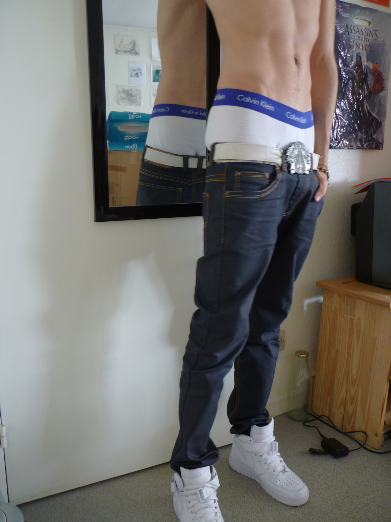rekhel:  Sagging my white CK with my Nike AF1