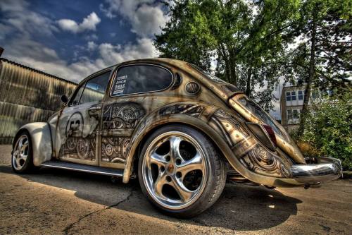 steampunktendencies:    Steampunk Herbie ~ Airbrush Bathory   