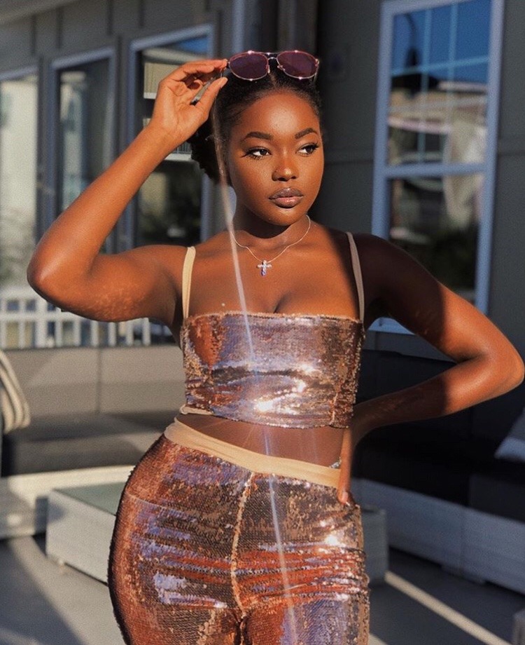 darkmelaningirls:  @ fallonfarrahs 