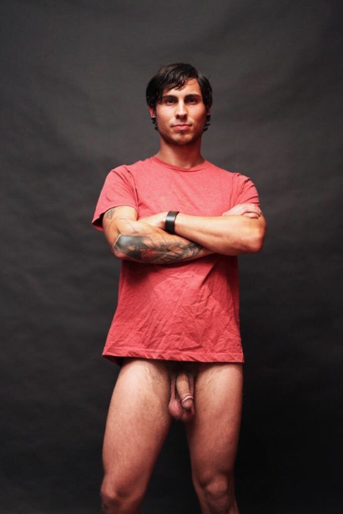 incognitomen:  3leapfrogs:  thegaydrawer:  Eccheppalle!    .3leapfrogs|•=• •=• •=•Over 39,000 followers Check the ARCHIVE     Fuck me that’s HOT! More at men incognito!