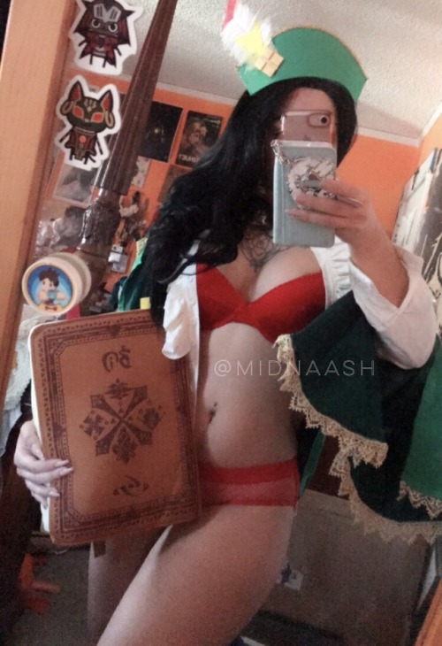 ashprincessmidna:  Are you hunters ready for your next quest?   Guildmarm toy set + video will soon be available. Patrons will have first access to this package from my store and receive a discount.