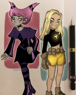 devanshe:2 of my fave girls from Teen Titans ✨ &lt;3 &lt;3 &lt;3