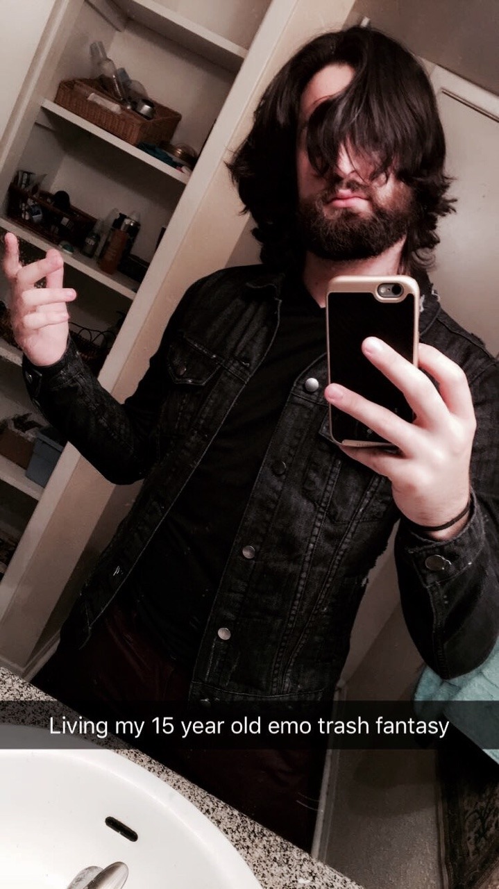 seraxan:Emo trash vibes