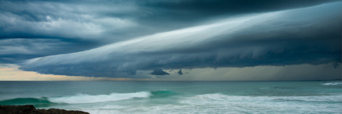 Porn seraphica:  Storms [via]  Naturaleza! :) photos