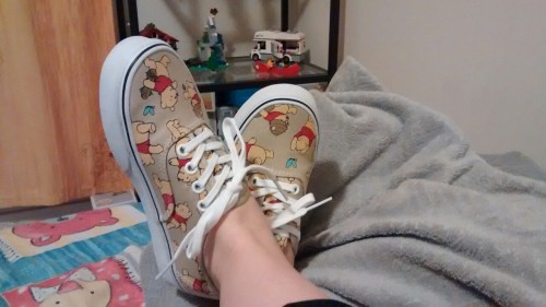 Remember how I bitched and moaned about these shoes? Yeah, I sucked it up and bought them&hellip