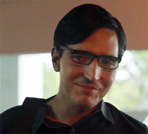 David Dastmalchian As James Lewis In Teacher (2019).