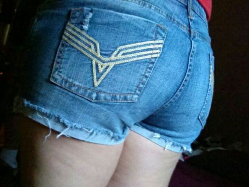 northerncountrygirl420:   My booty in denim adult photos