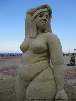 godeveau:  &ldquo;I am the beholder&rdquo; Hampton Beach, USA, 2012. 