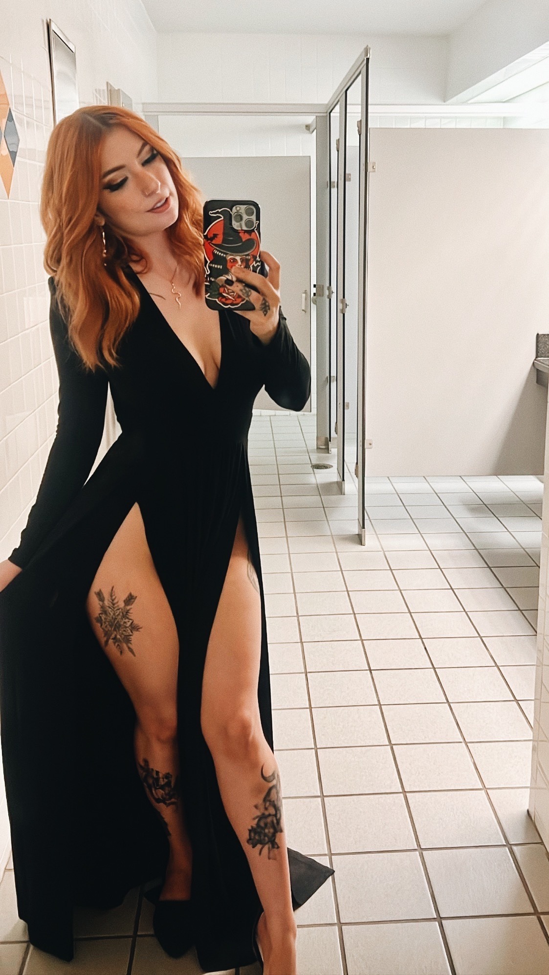 spookyy-foxx:What I wore to a catholic wedding porn pictures