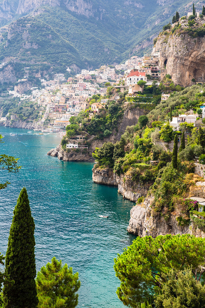 allthingseurope:  Amalfi, Italy (by Justine Kibler)