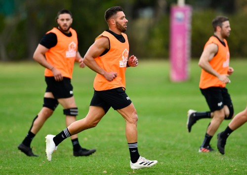 Testosterone Thursday ‍♂️Rhys Webb Pumps It Up For Ospreys In South Africa. ‍♂️Woof, Baby!