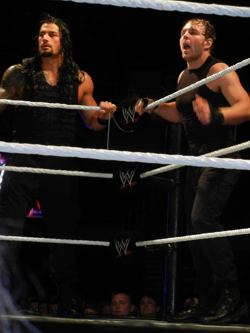 kevde87:  twinambrose:  @jkriver asked me to post these from her show in peoria, so credit her if using..Go follow her she’s new here;)  cannot stop laughing  3rd one looks like hes about to put a giant dick in his mouth hahahaha 