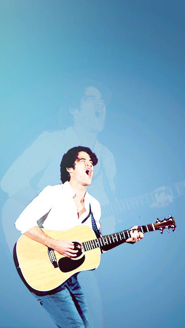 somanyicons:  requested: Darren Criss as Prince Eric lockscreens (640x1136 Iphone