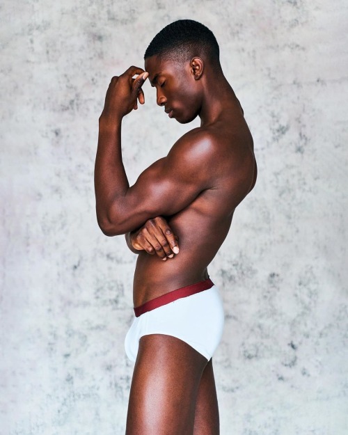 phfantasists:Femi Faseun by Tom Buck