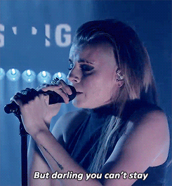 lynngvnn:  iwannabewhole:  PVRIS perfoms My House in Jimmy Kimmel Live [01.05.15]