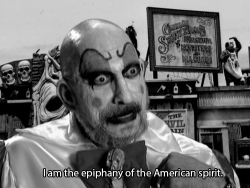 classichorrorblog:    House Of 1000 Corpses |2003| Rob Zombie  