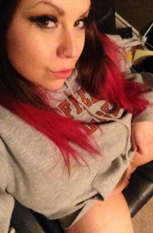 all-these-bitchez:   boMb…  