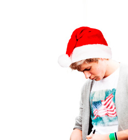 starkniall:  All I want for christmas, it’s you… 