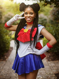 yokhakidfiasco:  sinderhella:  3rd-key:  Cosplay should not have a color barrier, I’d love a girl who did this.  Taylor Hobbs  [[still looking up cosplay stuff]]  She’s stunning 