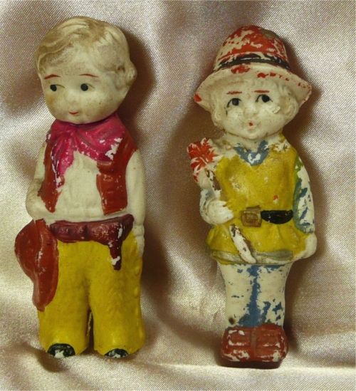 hazedolly: Shabby all-bisque antique penny dolls with bright, chippy paint: Dutch boy and Dutch girl