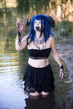 mygirlfund-events:  Kawaii is a ravenous Demon of the Sea.  