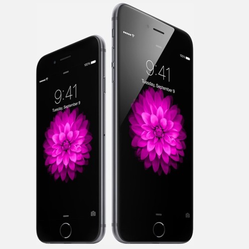 zaferalpat:  Welcome to iphone 6 👏👏👏 (at Hollywood/Western)