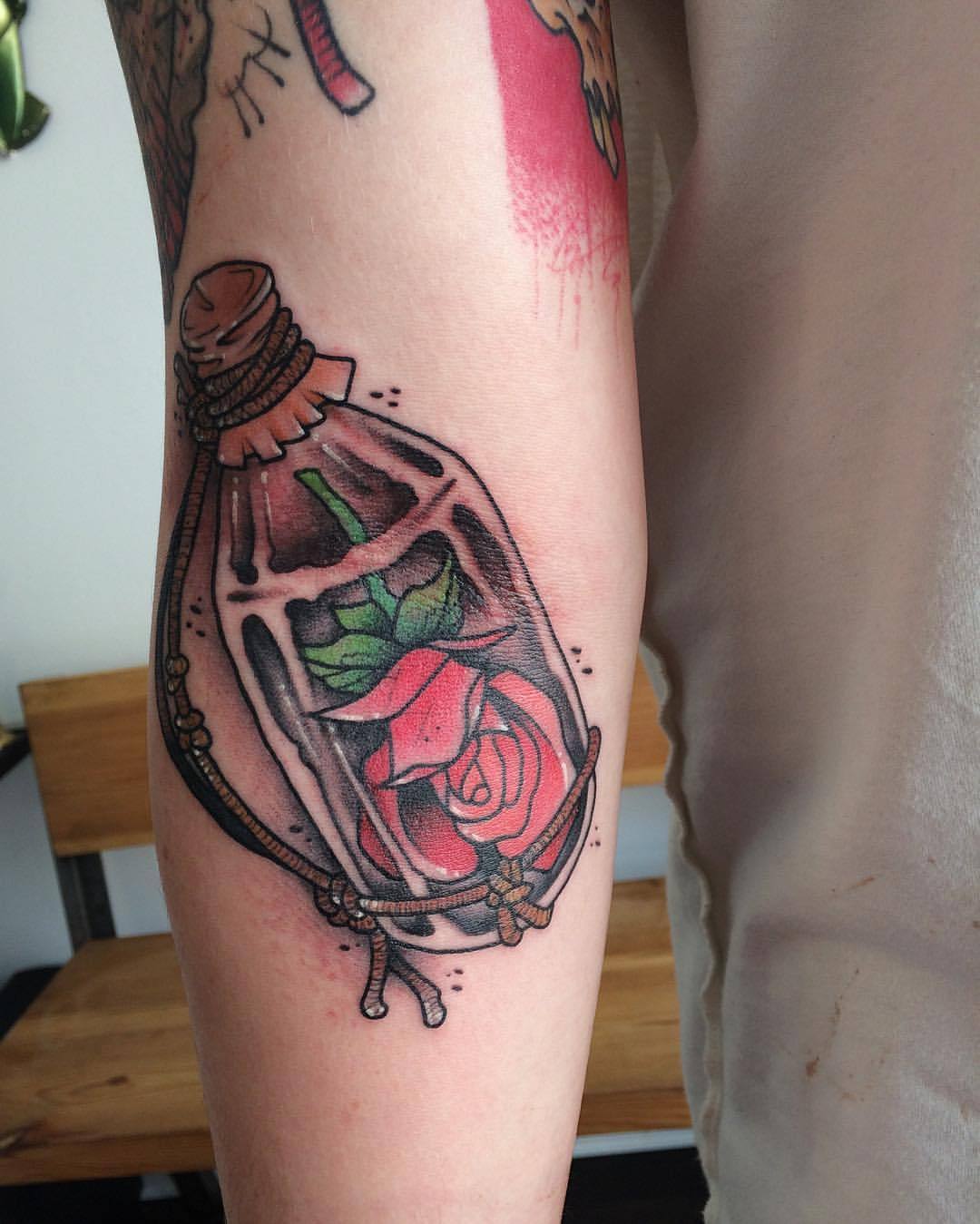 scott-owen-tattoo:  Bottled rose right in the ditch that I did this week.   scott-william-owen@live.co.uk