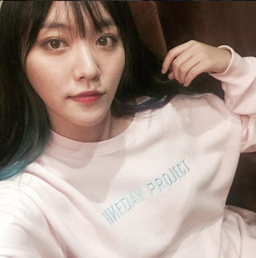 Lime -  FINEDAY PROJECT LOGO MTM [PINK] Sweater: x /  58,000원