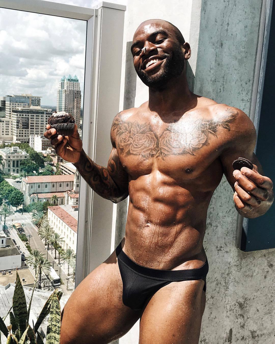 ohthentic:  dominicanblackboy:  Sexy gorgeous fat muscle ass beach body Kevin Carnell!😍😍😍😍😍