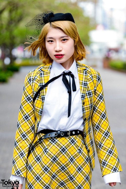 tokyo-fashion:  18-year-old students HayakaName and HikariName on the street near Bunka Fashion College in Tokyo wearing colorful vintage styles with items from Punk Cake Harajuku, Moschino, and WC Harajuku. Full Looks