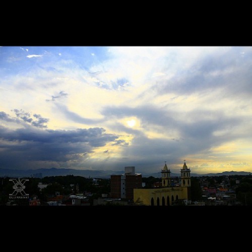 Sunset. #sunset #clouds #city #mexicocity #atardecer #nubes #cielo #sky #ciudaddemexico #mexico #mex