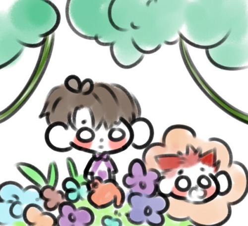 askhqchibis:  He takes really good care of it, so many kinds of plants are happily growing in his garden!!