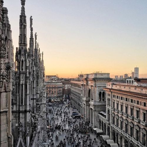 ghostlywatcher:Stunning beauty of Milan by Francesco Innocenti