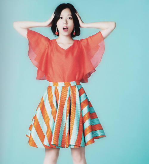 animage:  寿美菜子