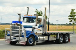 semitrckn:  Kenworth custom T900 