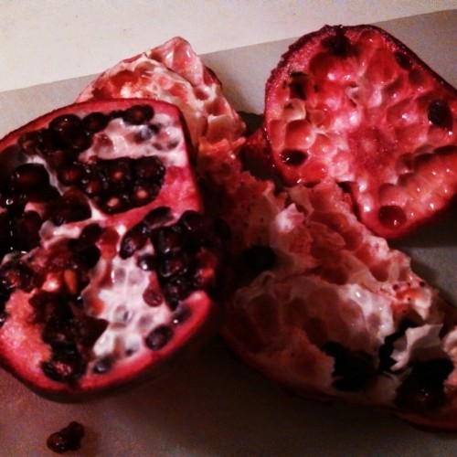 In which I used Instagram to turn my pomegranate prep into something a little more sinister looking.