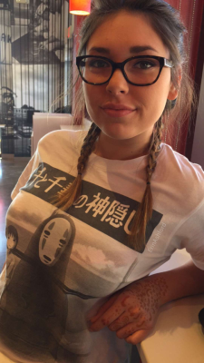 erinashford:   pigtails yeah or nah?  Treat