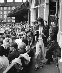 themaninthegreenshirt:Mick Jagger at the