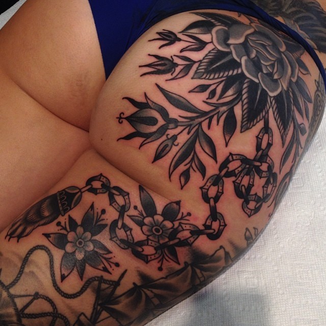 illustratedgentleman:  Continuing on from Erin’s cover up. Some freehand fun today!