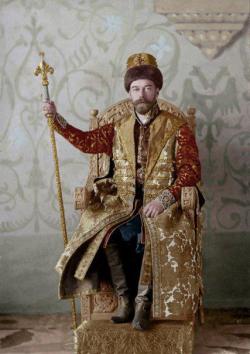 carolathhabsburg:  anastasiamutia:  Tsar