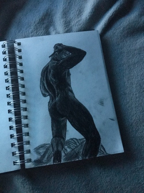 colorslashform:  50-shades-of-art:  another piece of the beautifully chiselled @colorslashform   Made with charcoal!  (keep caption, don’t steal)  Also amazingly shaded! That’s stunning.   Colorslashform is bod goals 