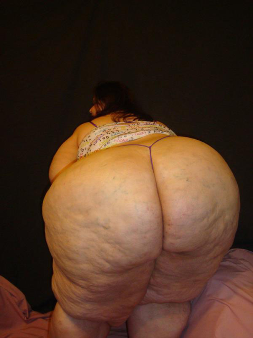 ssbbwass: mikesosmoove23: #ssbbwbooty #damn She is sexyy