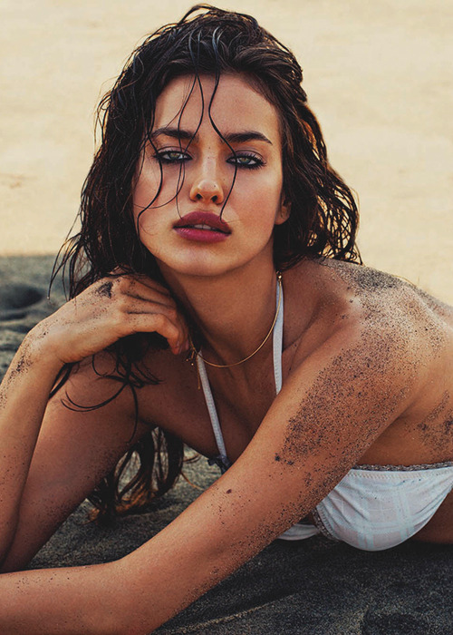 motz-hottest-eyecandy:   Irina Shayk | EYECANDY  