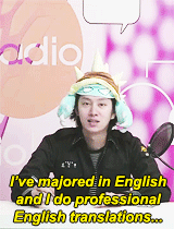 heepnotic:  Heechul can’t even convince himself that he’s an English major.vid