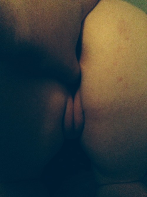 publicfers:  Want to see more of this? Come chat to us on KIK 😉