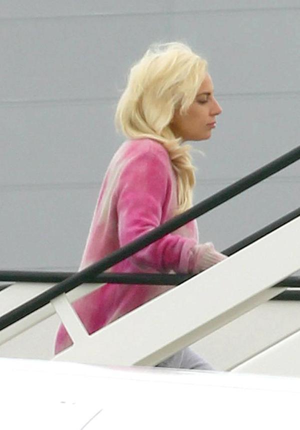 penis-hilton:  josh-monster-lover:  reallyuhmmcool:  gagafanbase:    Lady Gaga at